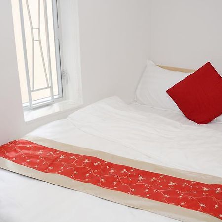 Sunrise International - Boutique Hostel เกาลูน ภายนอก รูปภาพ