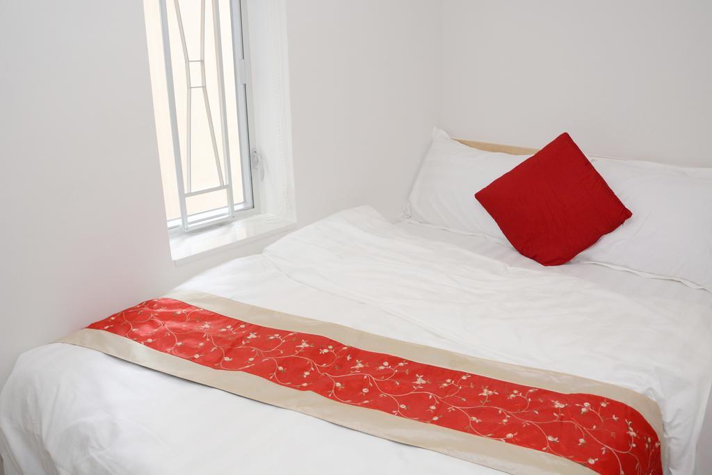 Sunrise International - Boutique Hostel เกาลูน ภายนอก รูปภาพ