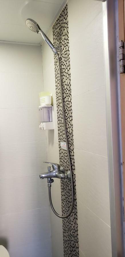 Sunrise International - Boutique Hostel เกาลูน ภายนอก รูปภาพ