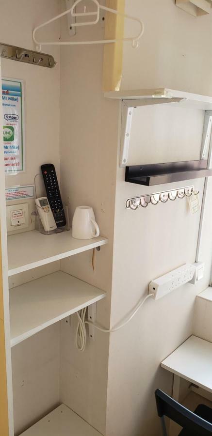 Sunrise International - Boutique Hostel เกาลูน ภายนอก รูปภาพ