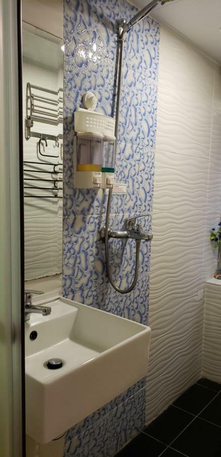 Sunrise International - Boutique Hostel เกาลูน ภายนอก รูปภาพ